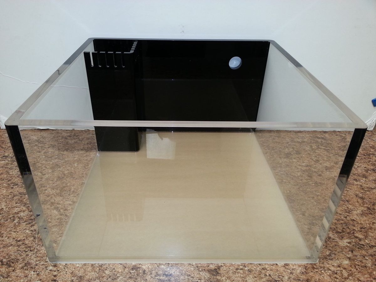 REF# 111 20x20x12 3/4" Rimless Frag Tank