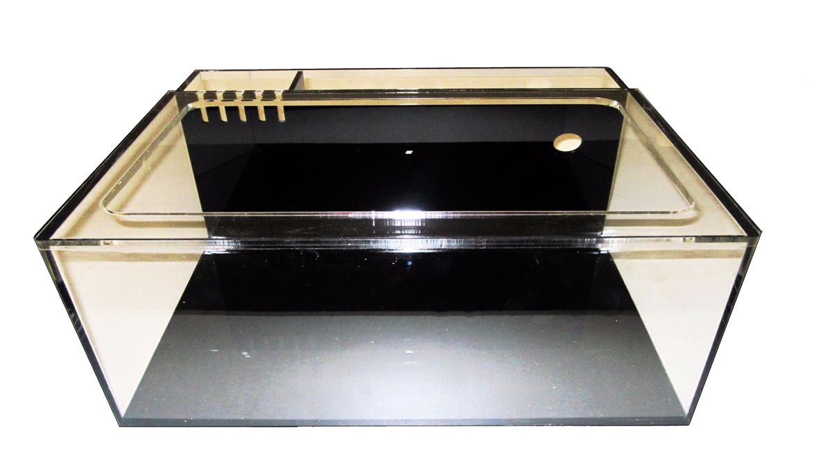 REF# AIO130 - All-In-One Display Tank w/ Eurobrace
