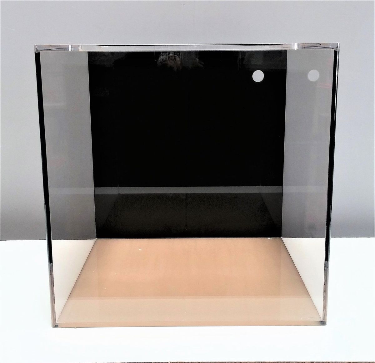 REF# COM144 - Cube Tank Combo - Tank, Basic Sump, and Black Stand, photo 3