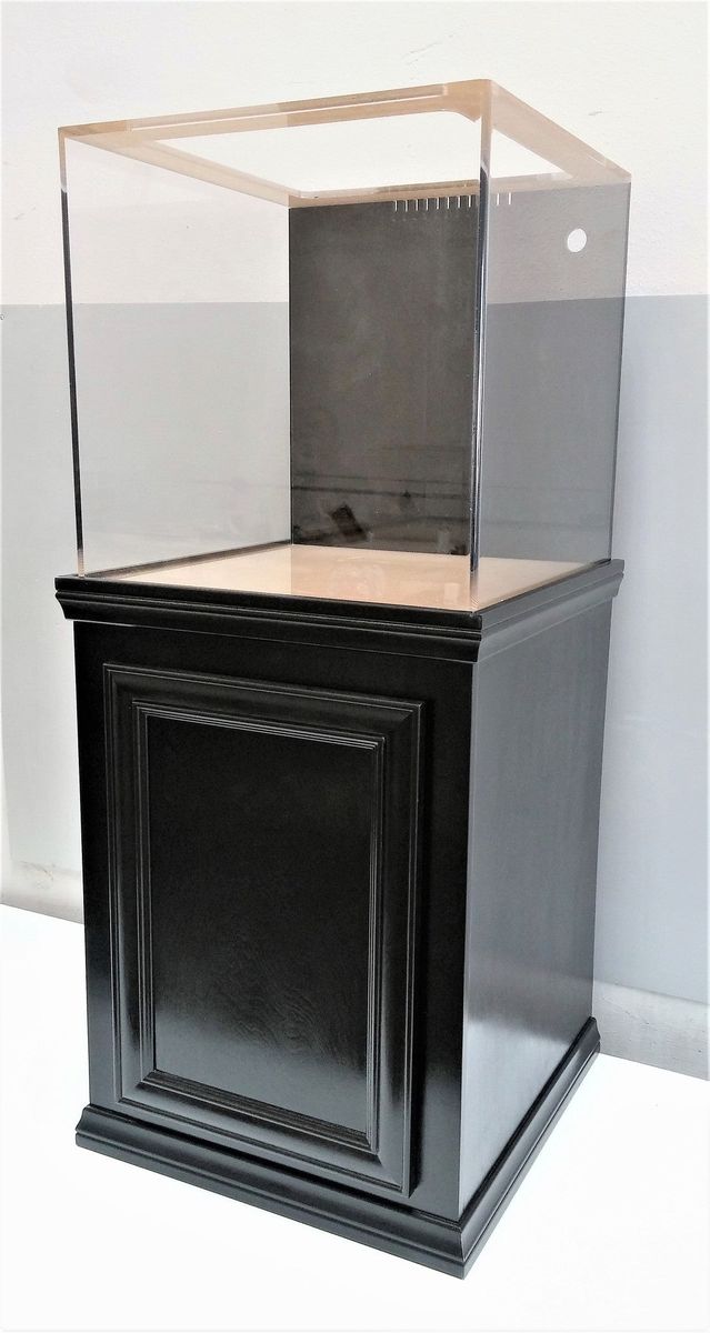 REF# COM16 - Cube Tank Combo - Tank, Basic Sump, and Black Stand