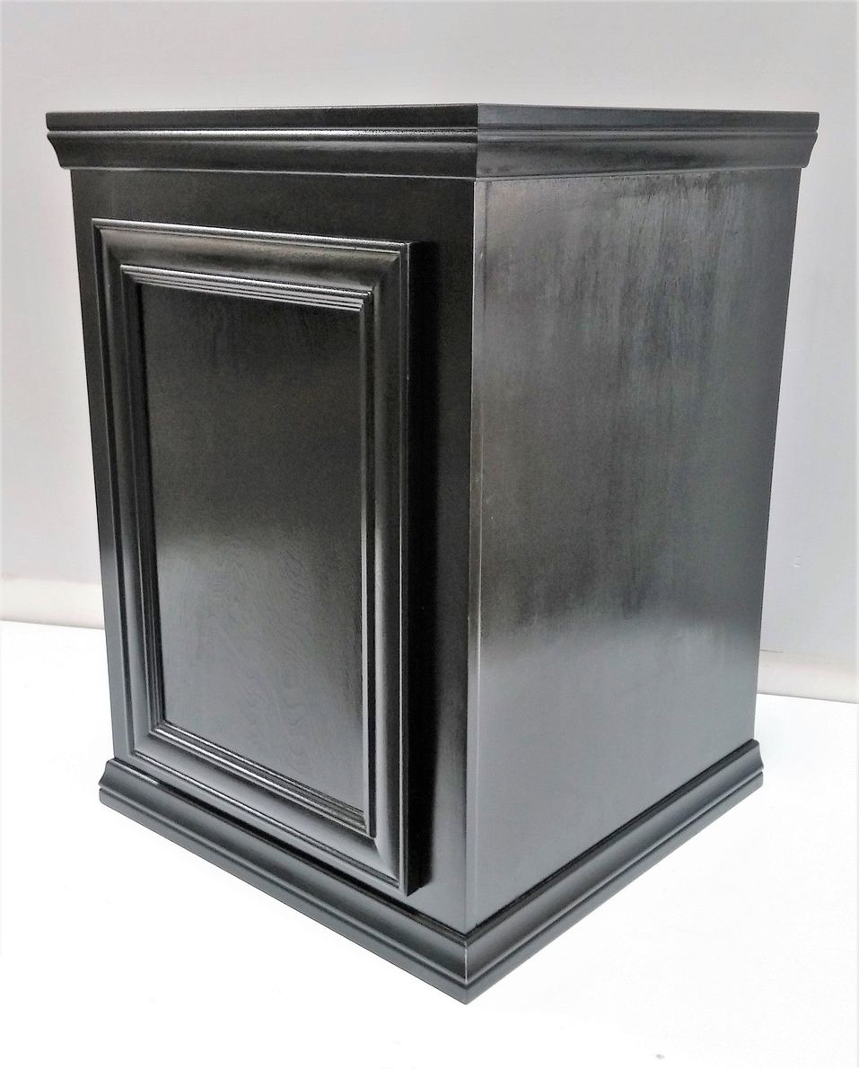 REF# COM16 - Cube Tank Combo - Tank, Basic Sump, and Black Stand, photo 8