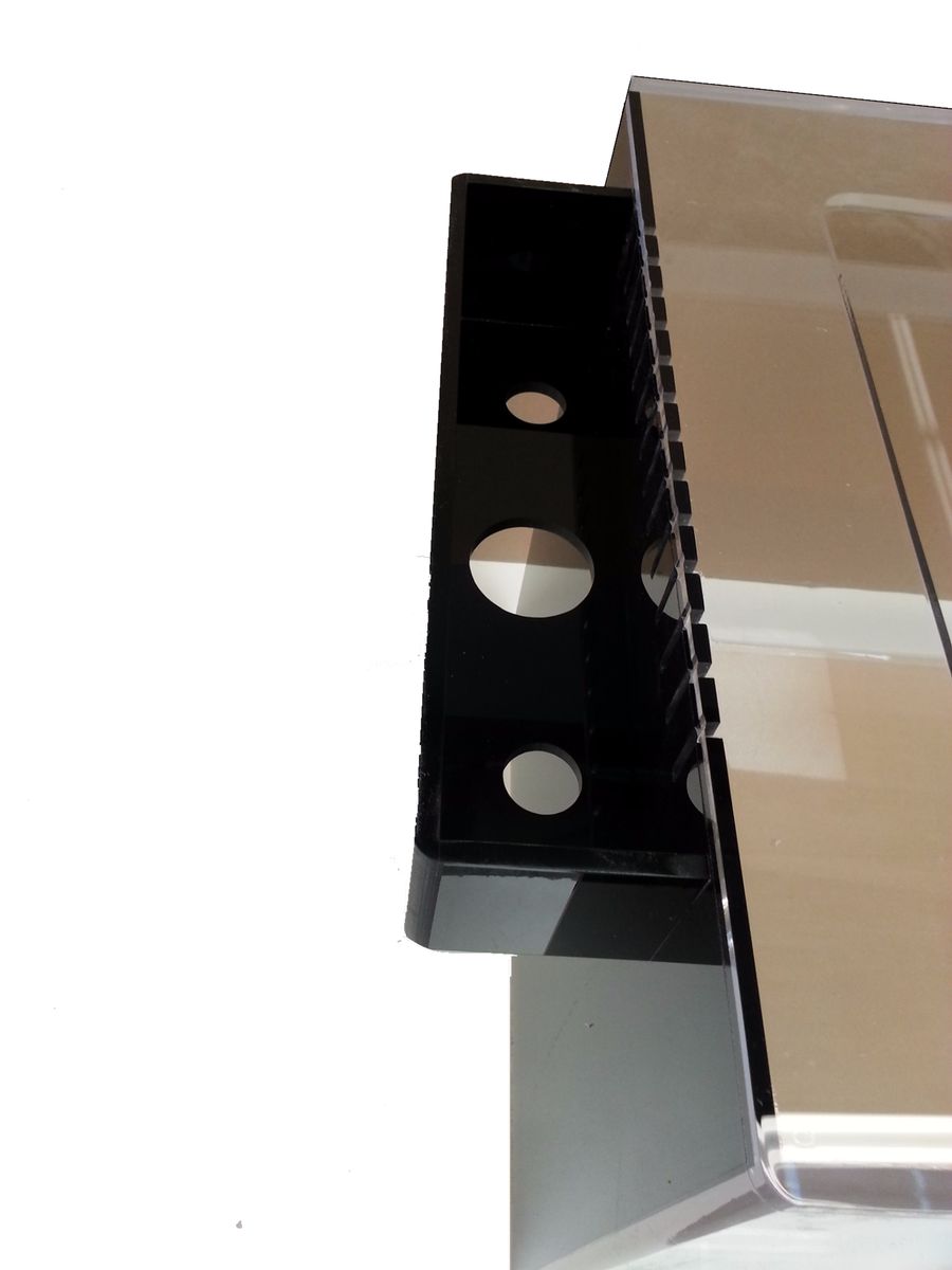 REF# T108 - Penninsula Style Display Tank, photo 3