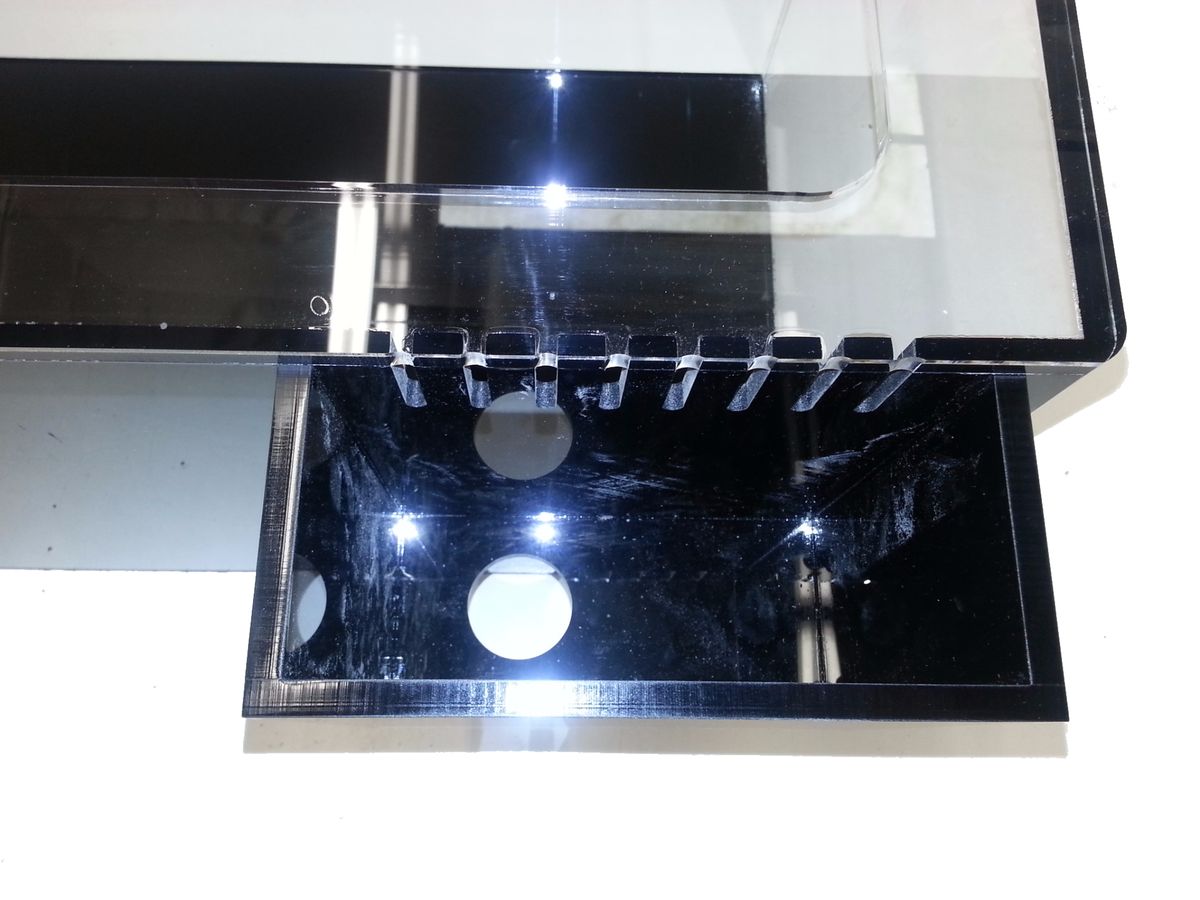 REF# T123 - Display Tank w/ Eurobrace, photo 3